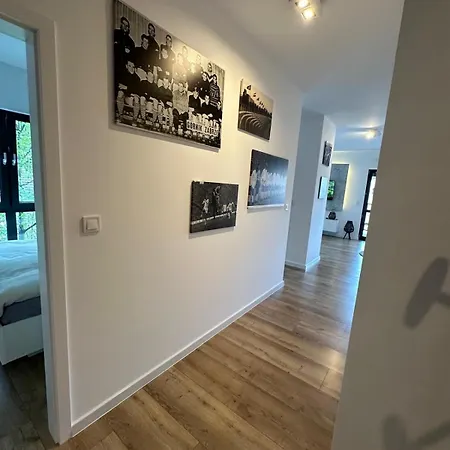 Szkolna 2 With 54 M2 Daire Zabrze