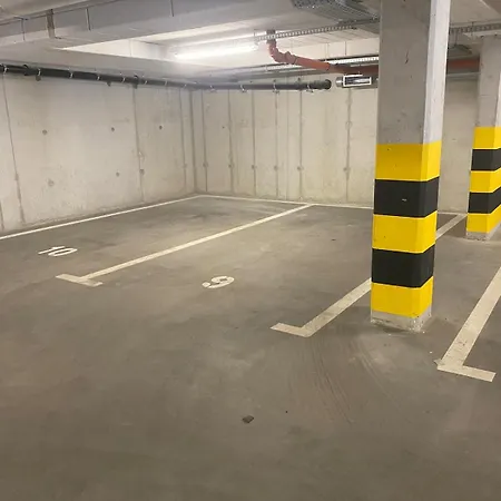 Daire Szkolna 2 With 54 M2 *