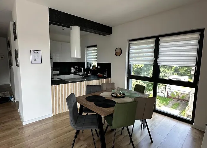 Szkolna 2 With 54 M2 Apartmán Zabrze