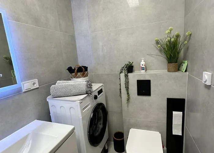 Szkolna 2 With 54 M2