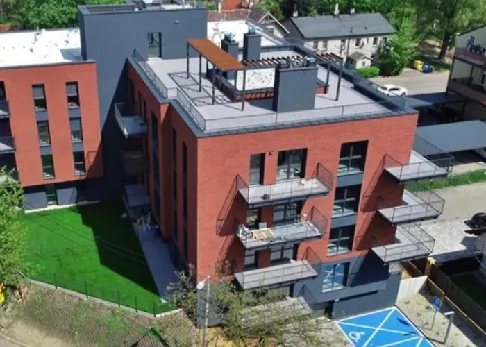 Szkolna 2 With 54 M2 *